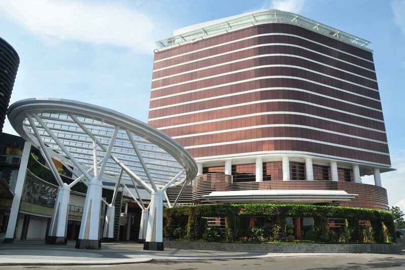 Гостиница The Trans Luxury Hotel в Бандунге