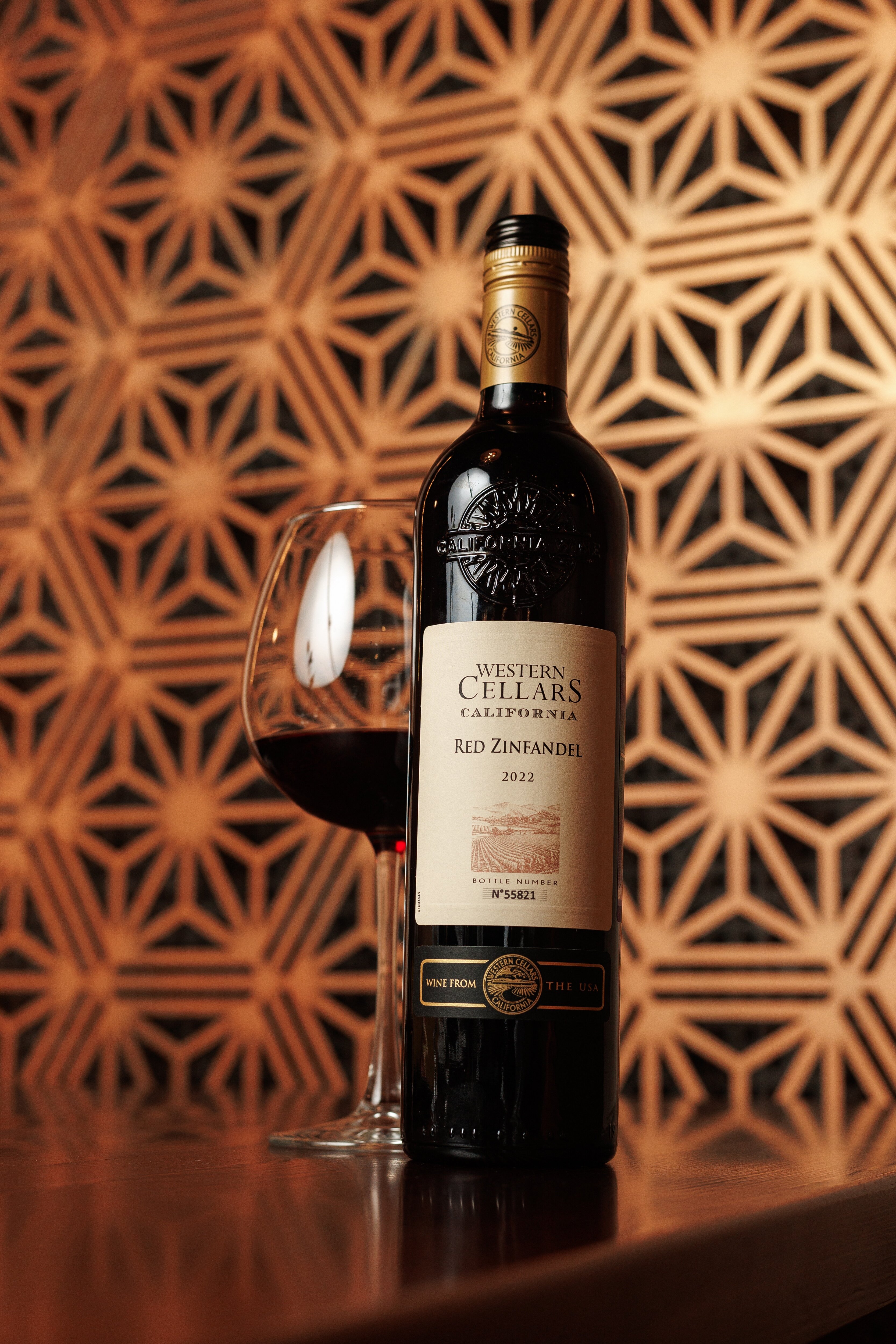 Фото Пилларс