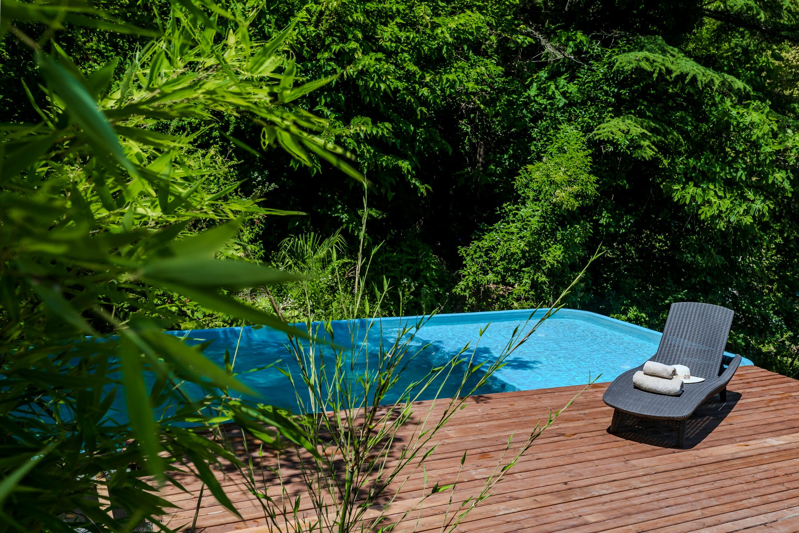 Фото Восток-Запад