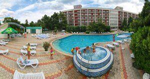 Агатес