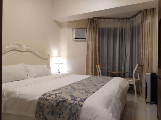 Фото Grand Riviera Suites