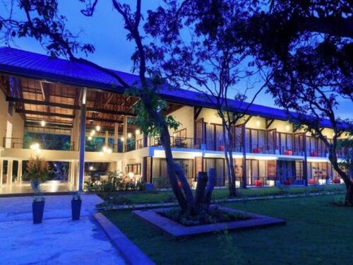 Внешний вид отеля Sigiriana Resort by Thilanka в Мораголлеве, фото 2