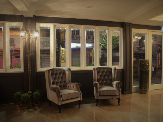 Фото TheBlanc Boutique Hotel