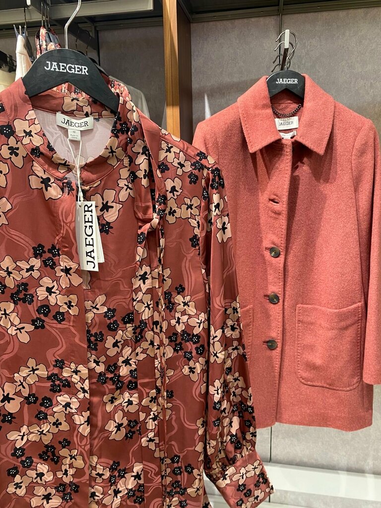 Department store Marks & Spencer, Dubai, photo