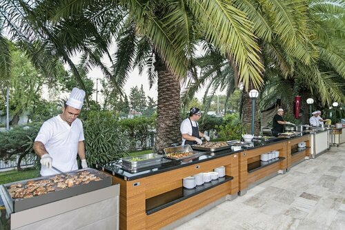 Гостиница Ozkaymak Marina Hotel в Кемере