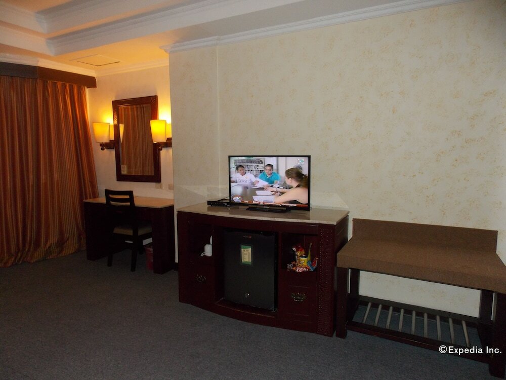 Фото Mo2 Westown Hotel Bacolod - Mandalagan