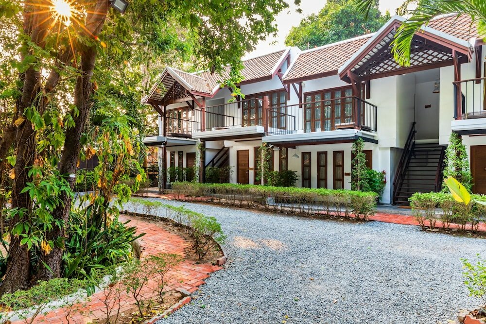 Фото The Monttra Pattaya