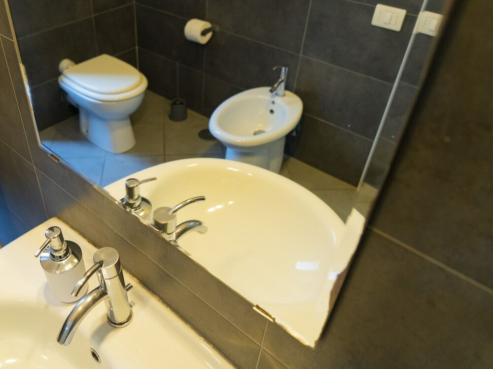 Фото Salotto Piramide B&b