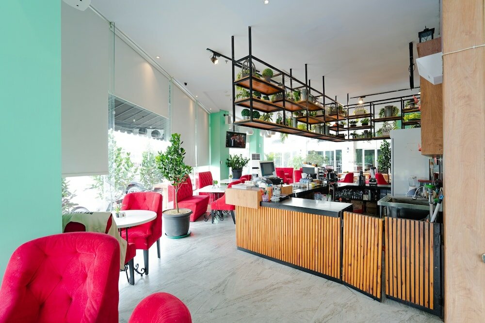 Фото The Crew Hotel Kualanamu International Airport