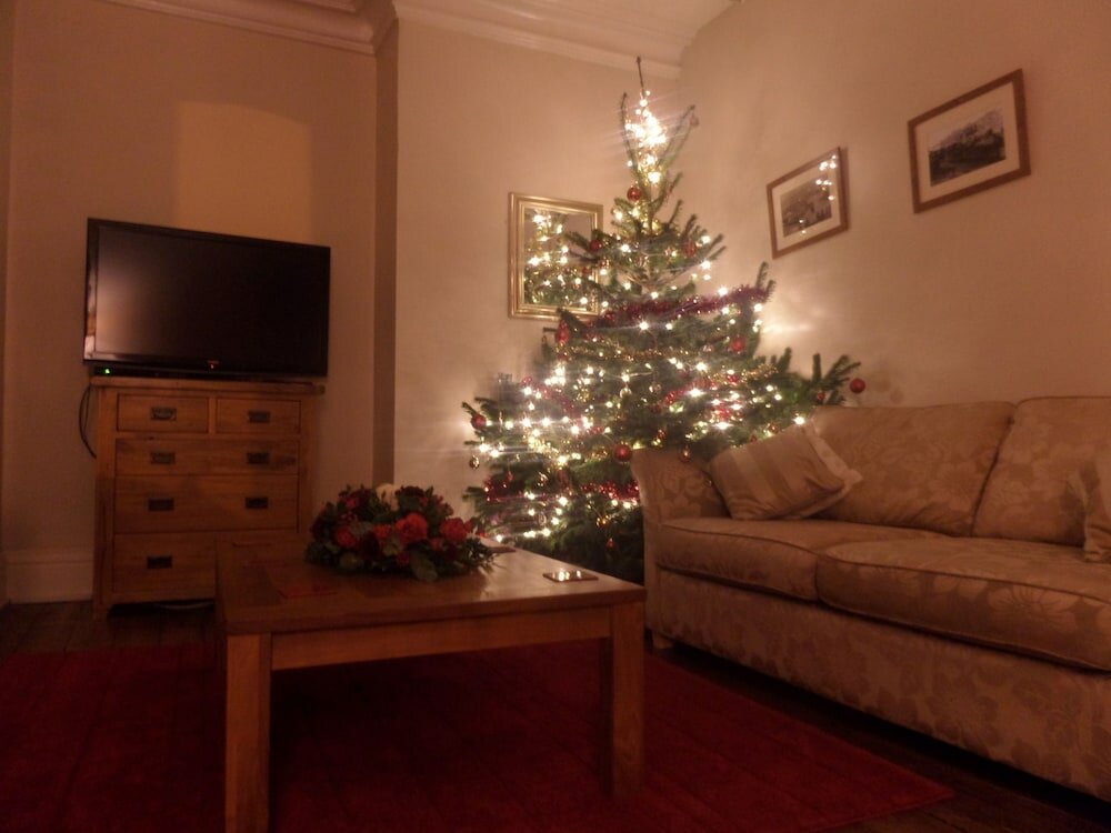 Фото Broomfield House