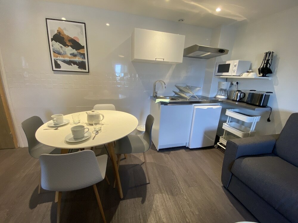 Фото Hotel Les Nations The Originals Boutique Vichy