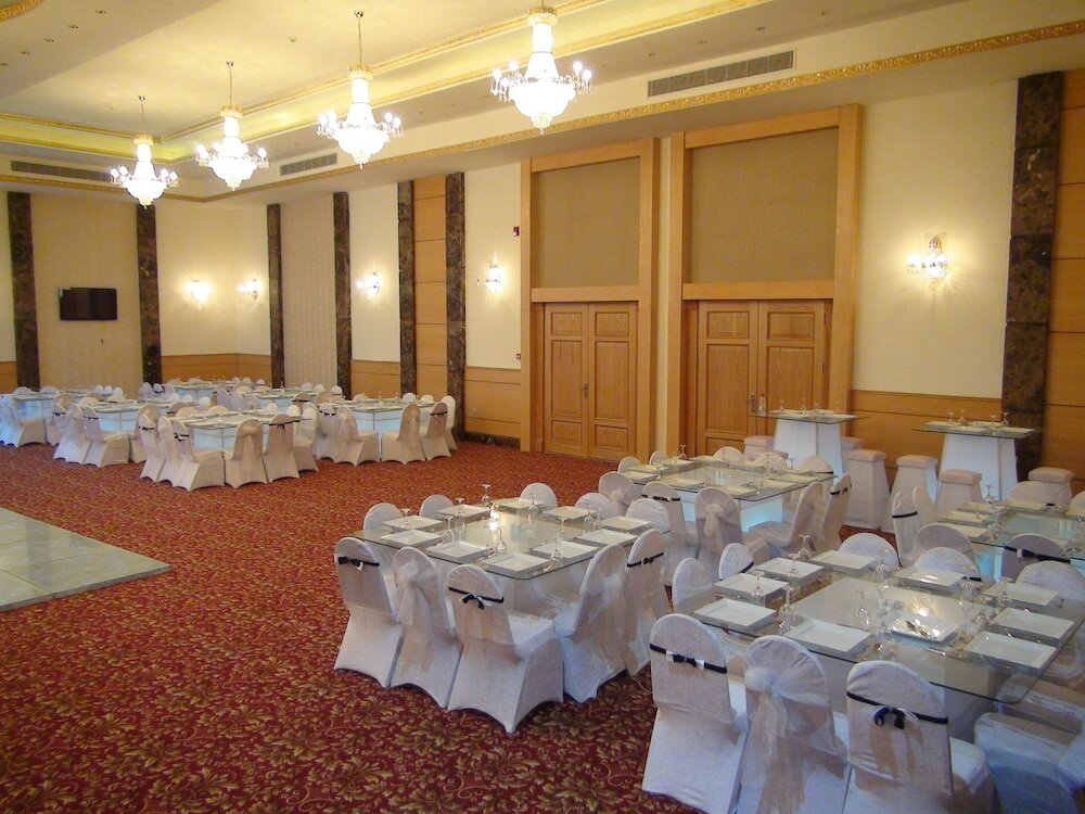 Фото Glorious Hotel