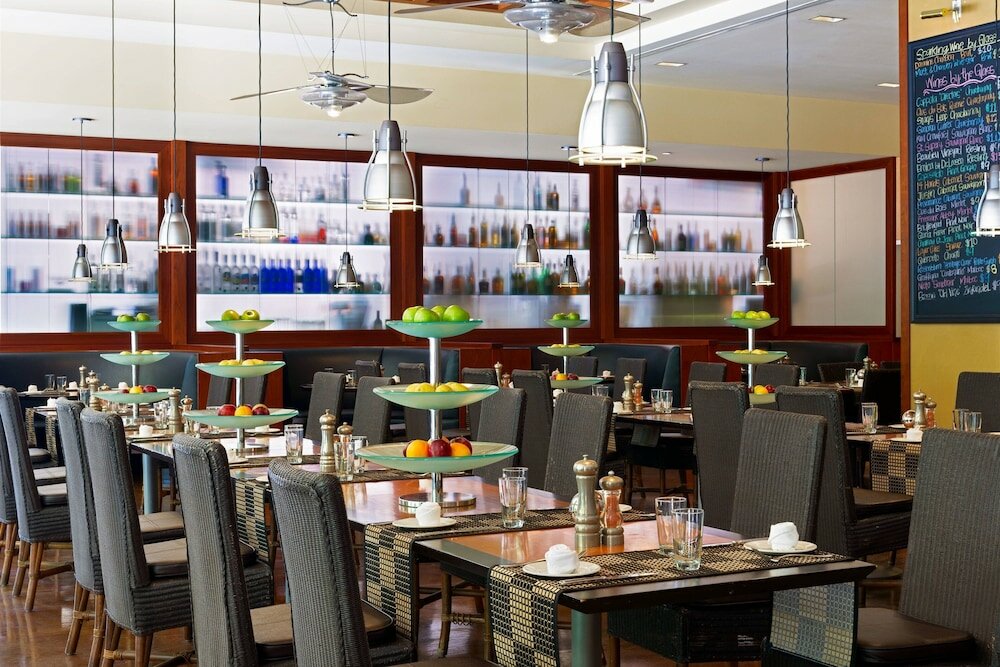 Фото San Diego Marriott Gaslamp Quarter