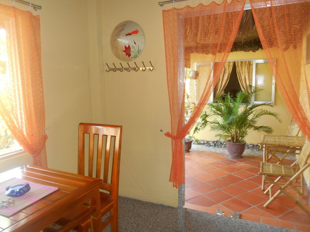 Фото Thuy - Gunter Garden Bungalow