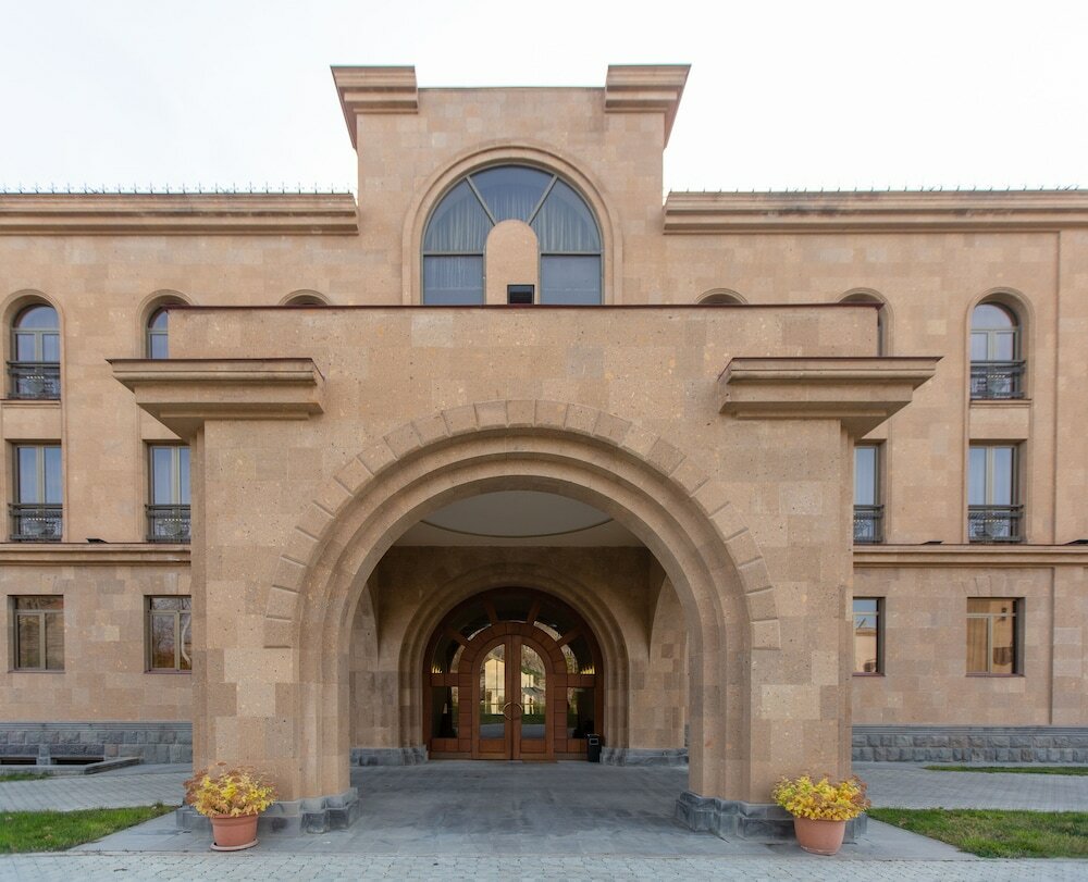 Фото Latar Комплекс