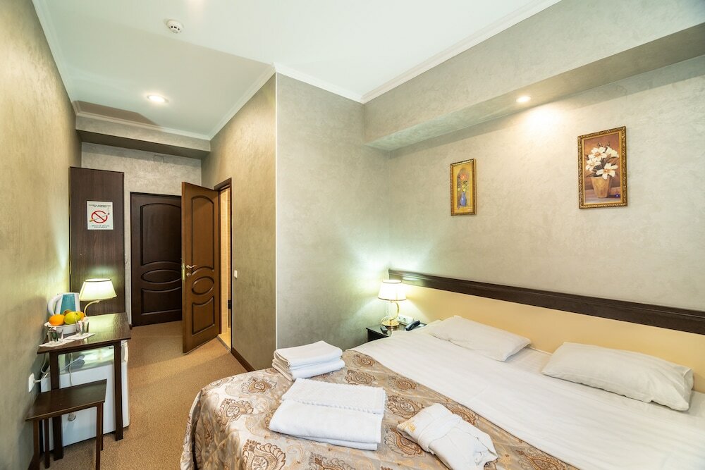 Фото Mildom Express