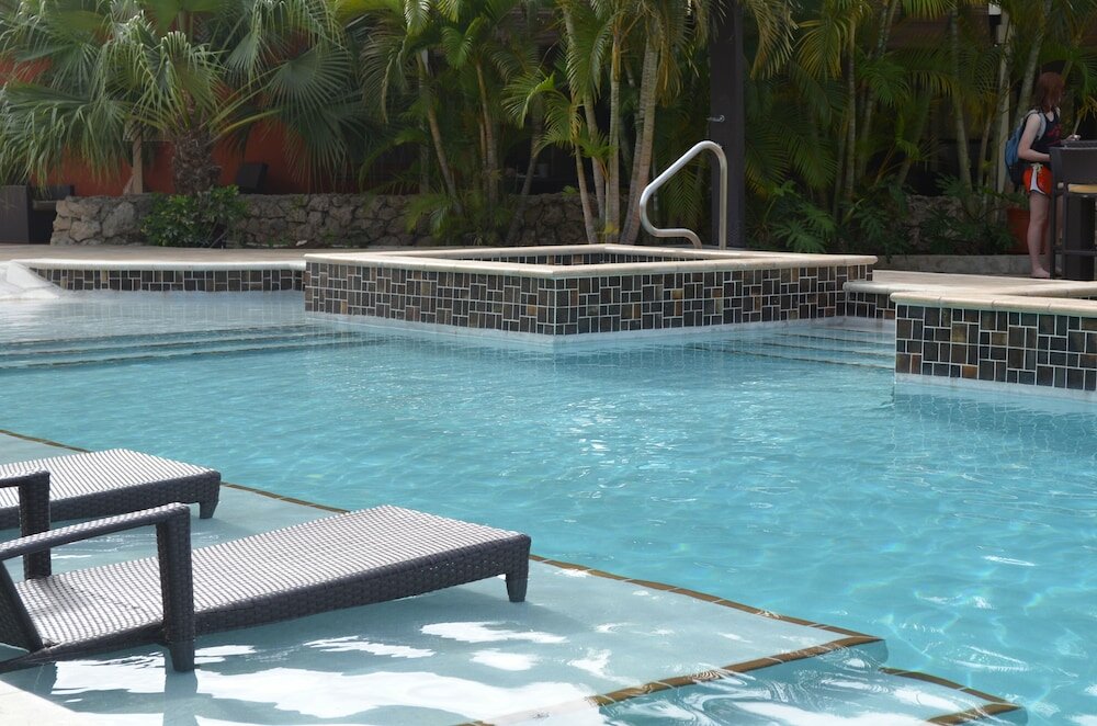 Фото Talk of the Town Hotel and Beach Club