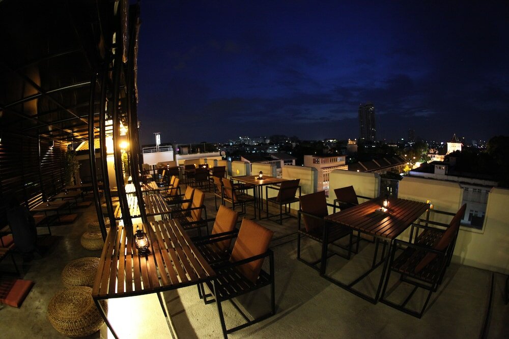 Фото Mad Monkey Bangkok Hostel - Adults Only