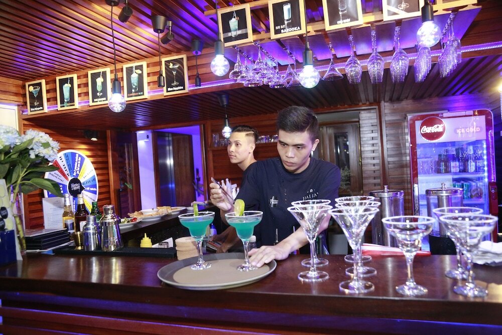 Фото Hai Bay Hotel