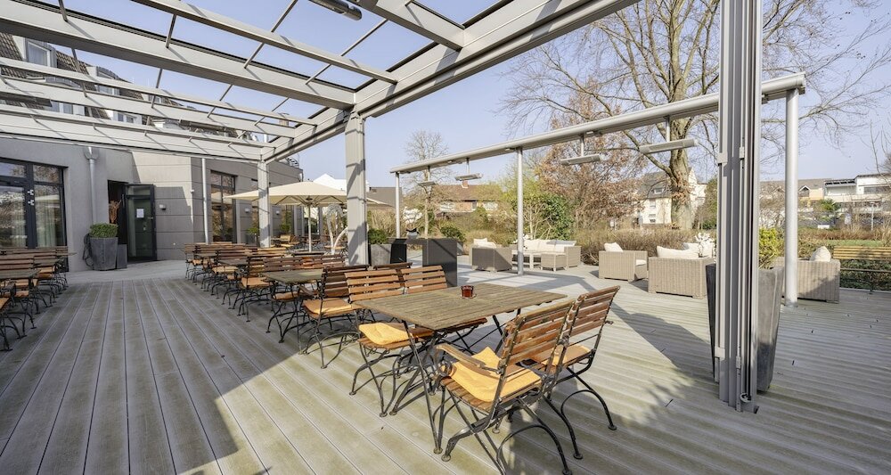 Фото Plaza Inn Köln Pulheim