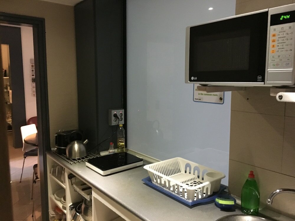 Фото Alternative Creative Youth Hostel Barcelona