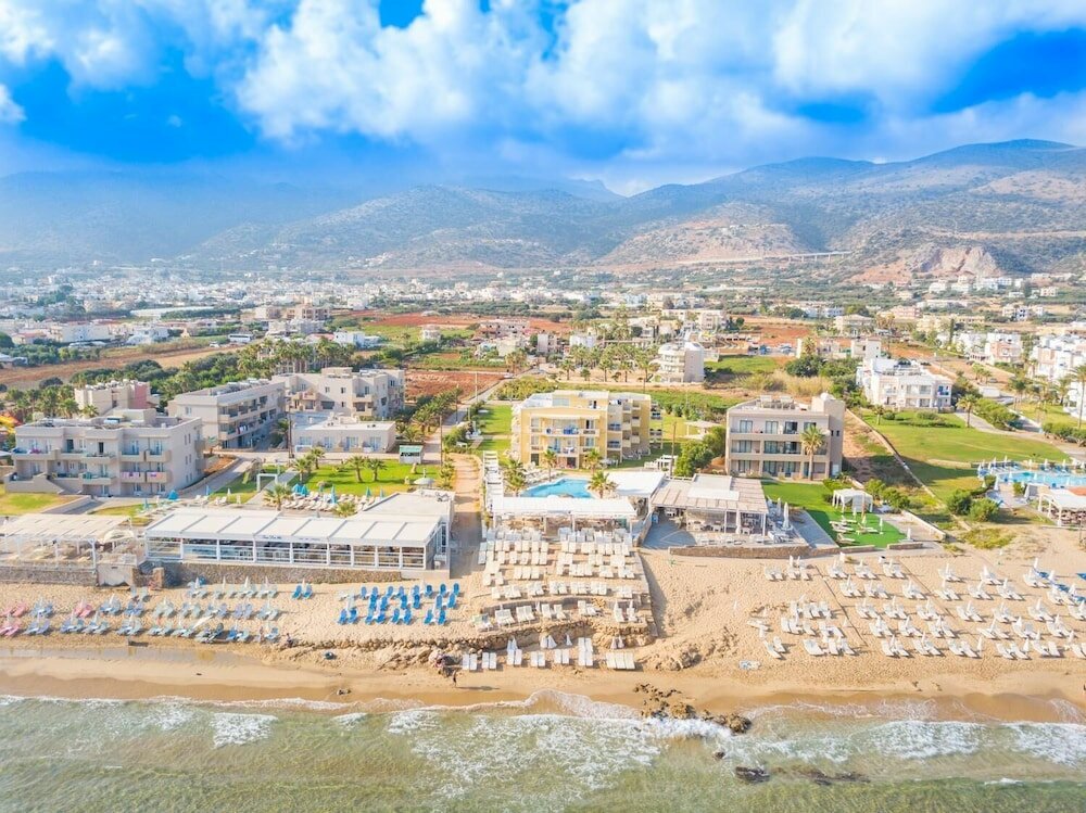 Фото Parthenis Beach Suites by the Sea