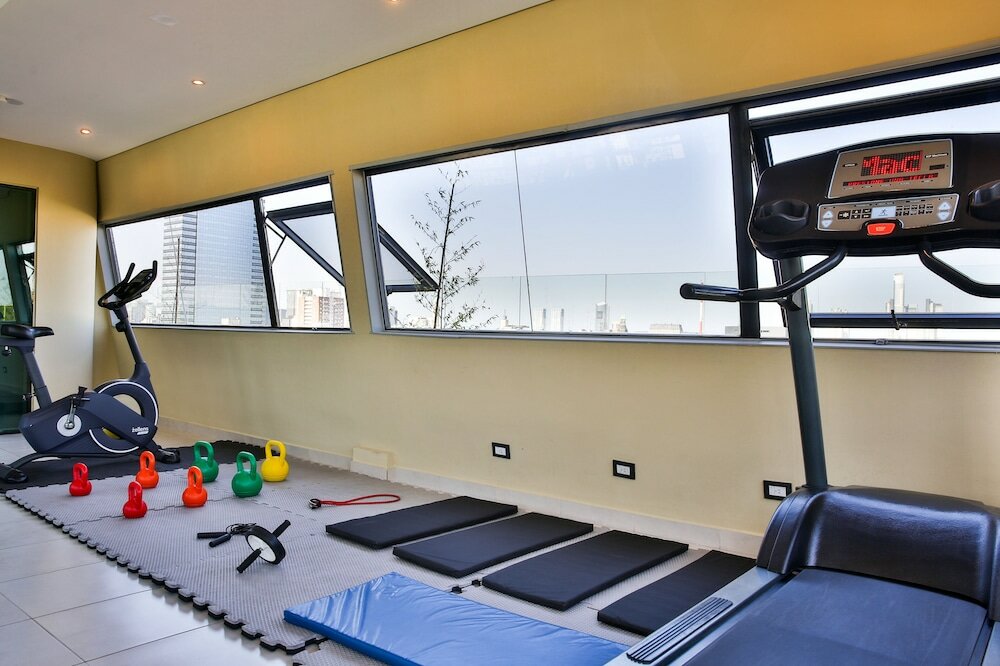 Фото Howard Johnson Plaza Buenos Aires