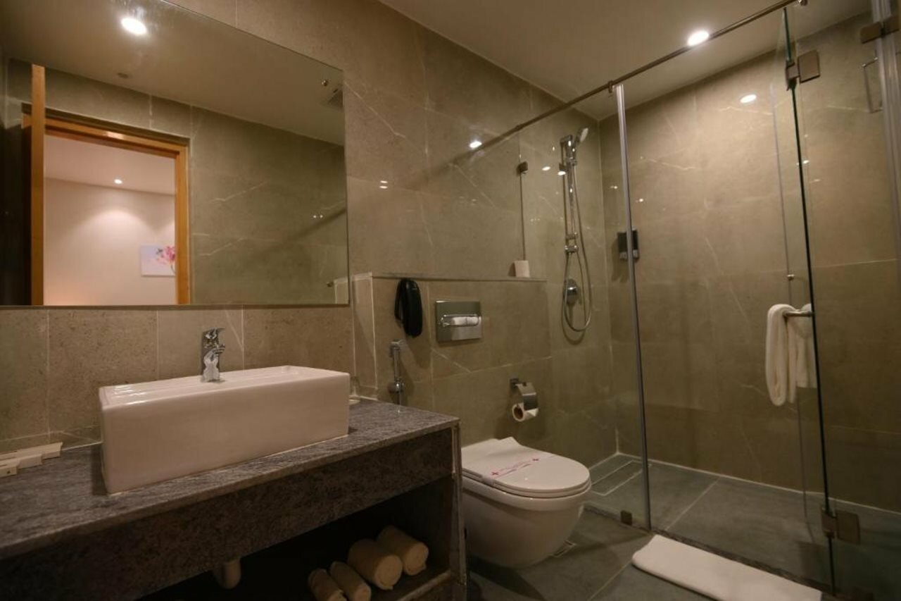 Фото Pushkara Sarovar Portico Dibrugarh