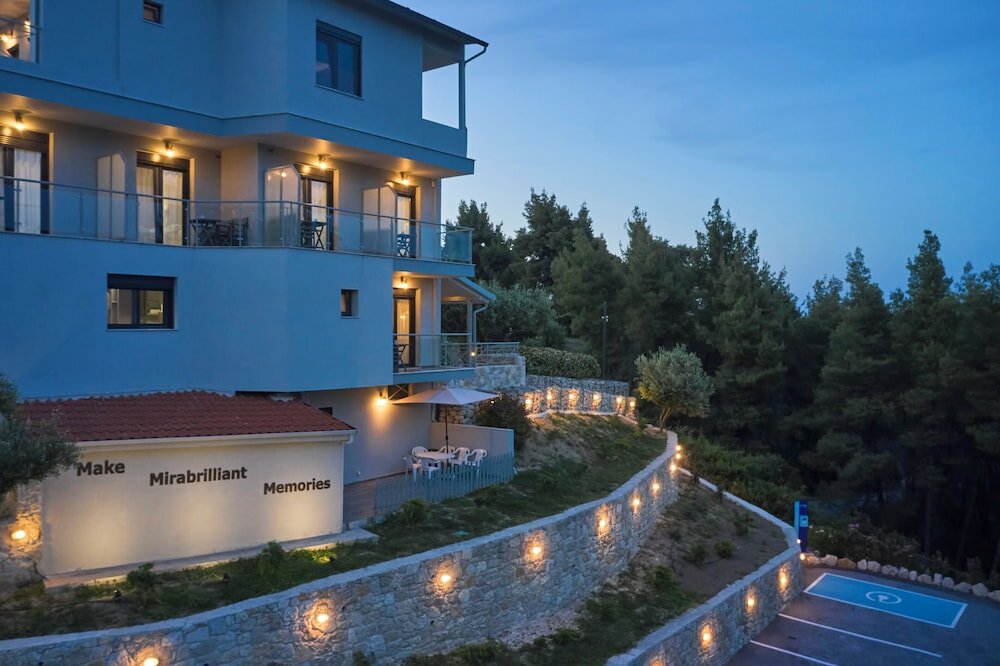 Фото Mirabilia Boutique Hotel