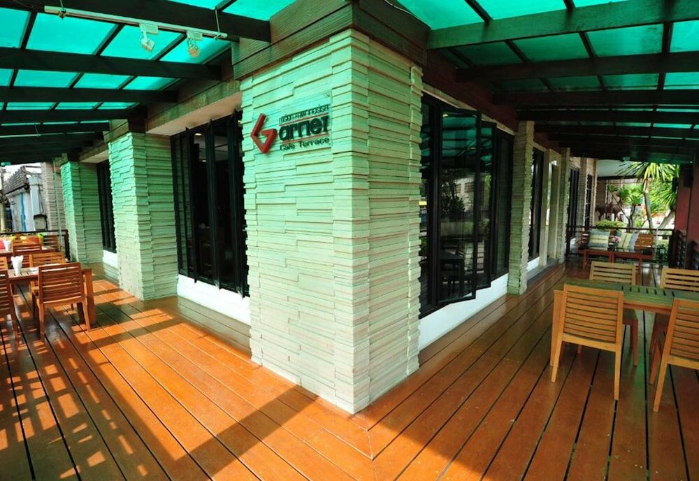 Фото Navarat Heritage Hotel