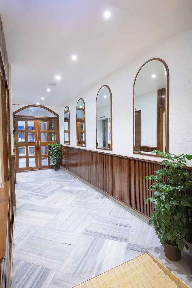 Фото Hotel Avon Ruby