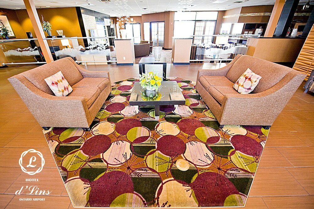 Фото Hotel d’Lins Ontario Airport