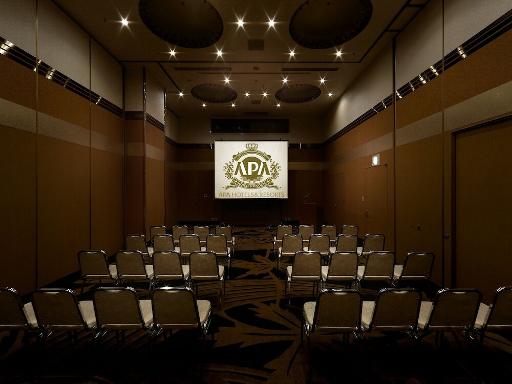 Фото Apa Hotel Kanazawa Ekimae
