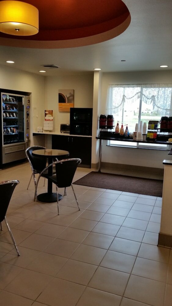 Фото Baymont by Wyndham Williston