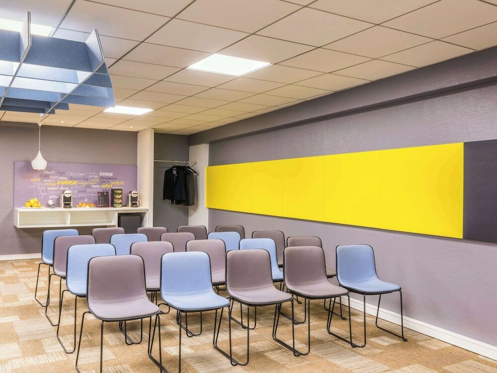 Фото ibis Paris Gare de Lyon Ledru Rollin 12th