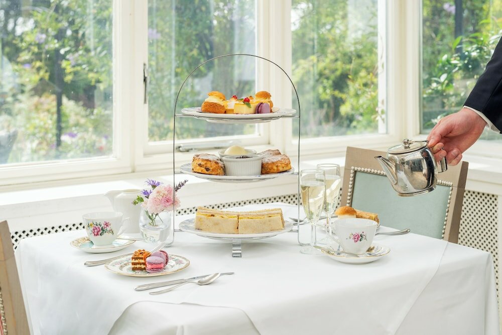 Фото The Bromley Court Hotel