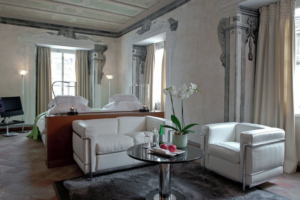 Фото Widder Hotel