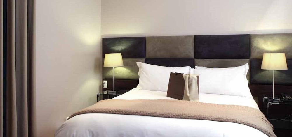 Фото The Lakes Boutique Lodge