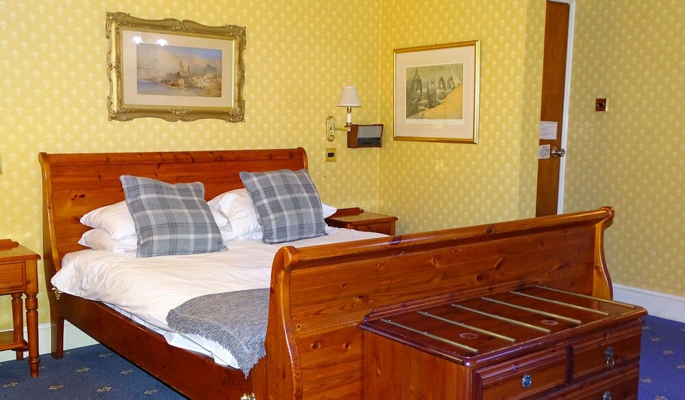 Фото Donington Manor Hotel