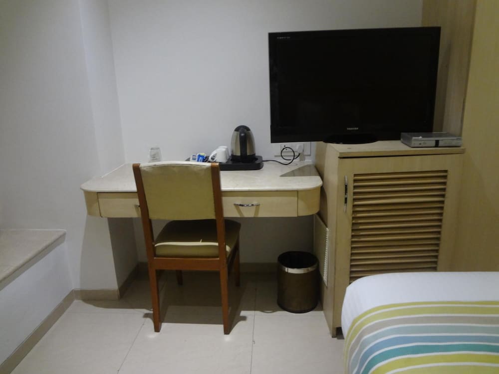 Фото Hotel Suncity Apollo