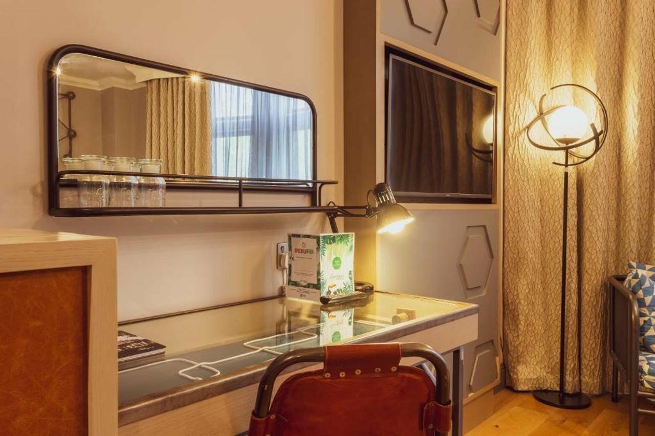 Фото Gardens Hotel