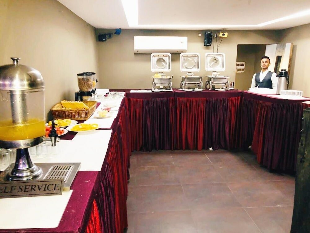 Фото Hotel VIP International