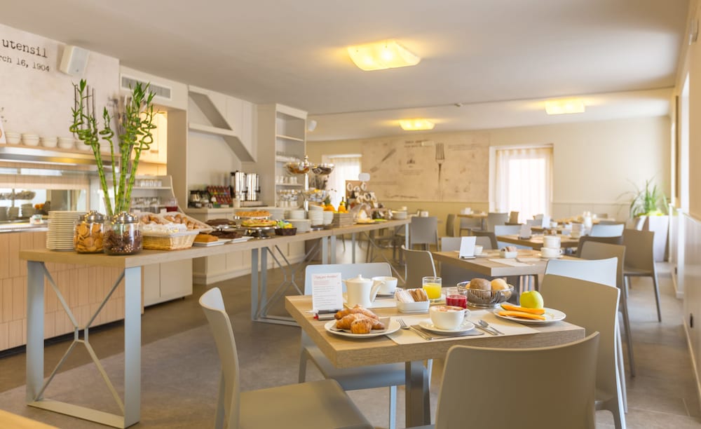 Фото Pace 1954 Hotel