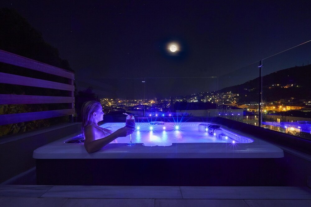 Фото Mystery Skiathos Luxury Residence