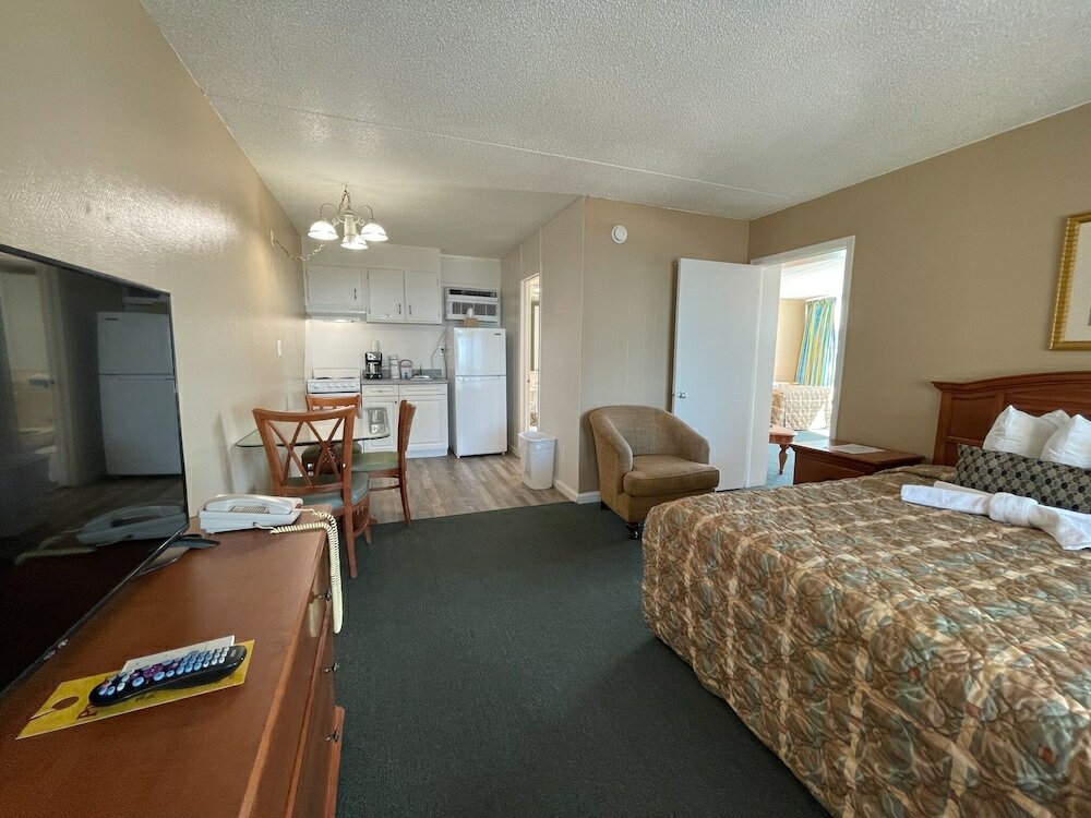Фото The Oceanfront Viking Motel