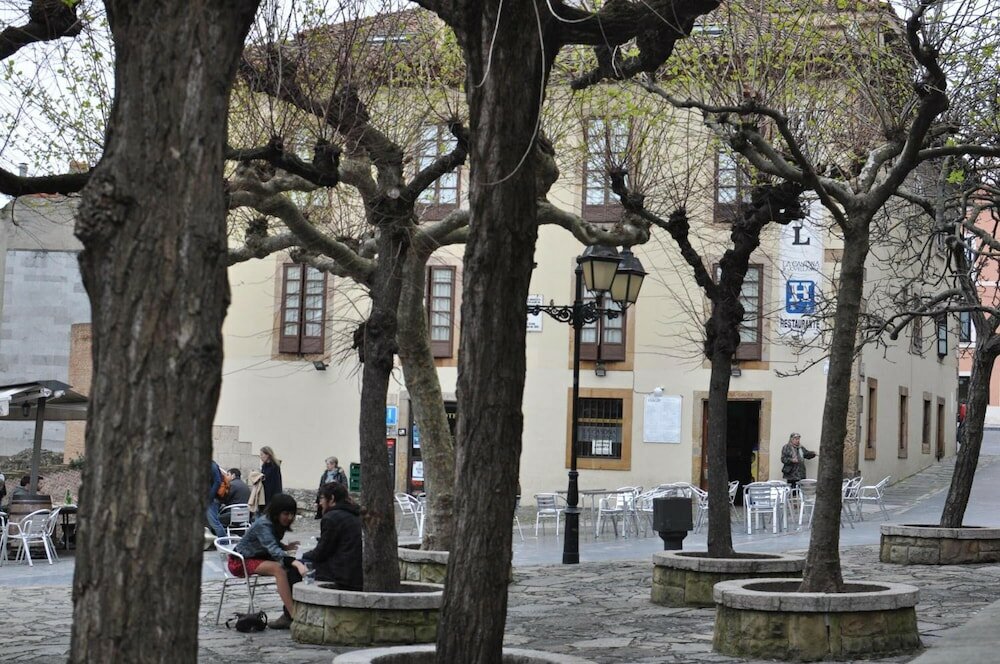 Фото Hotel La Casona De Jovellanos