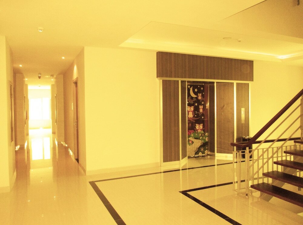 Фото Nite & Day Batam Jodoh Square