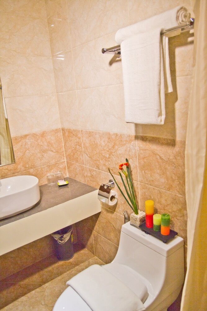 Фото Canberry Hotel