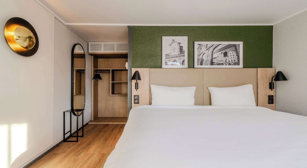 Фото Campanile Nature - Sannois Ermont