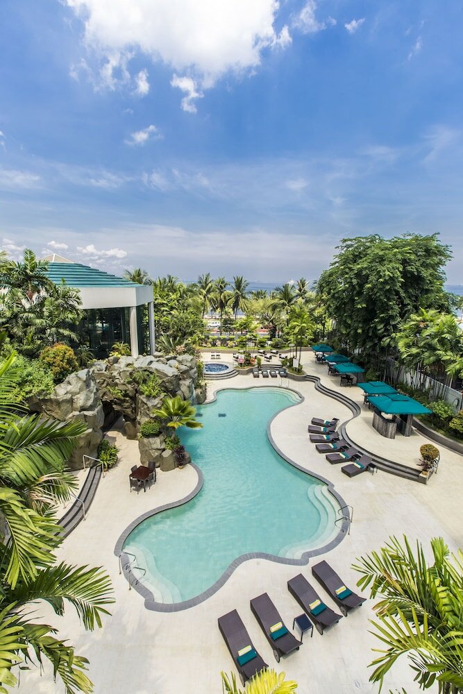 Фото Diamond Hotel Philippines